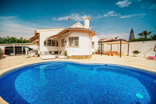 Casa independiente en calle Pintores