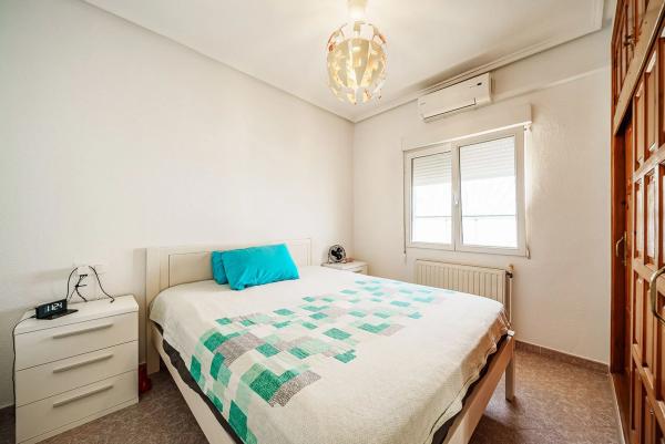 Casa independiente en calle Pintores