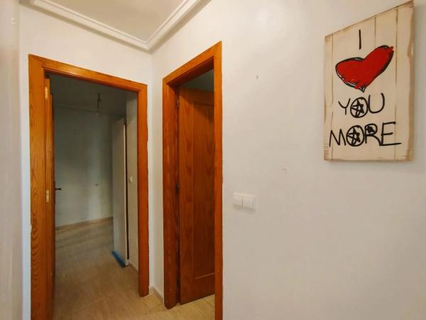 Chalet pareado en calle Cangas