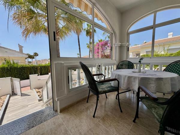 Casa independiente en calle Romeria s/n