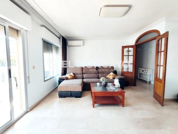 Casa independiente en avenida de Madrid