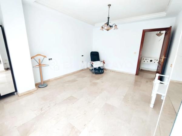 Casa independiente en avenida de Madrid