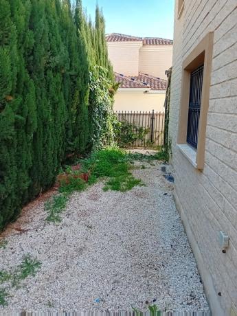 Casa independiente en avenida el Ras Gran