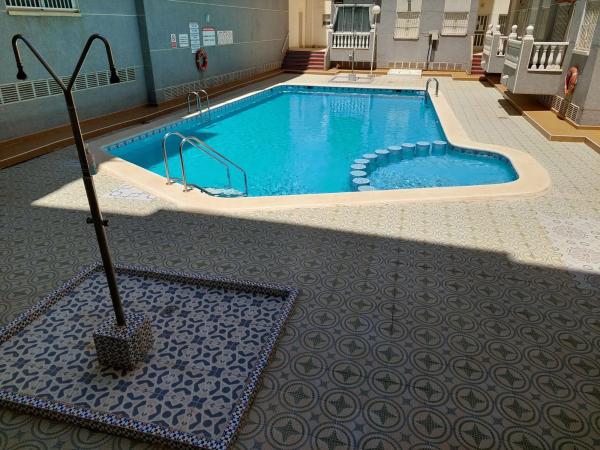 Piso en calle Pintor Antonio López, 4