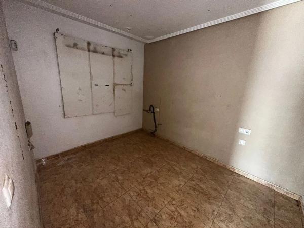 Casa independiente en avenida el Ras Gran, 83