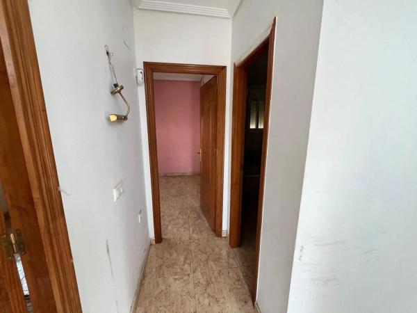 Casa independiente en avenida el Ras Gran, 83