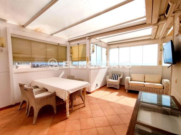 Ático en calle Carcaixent