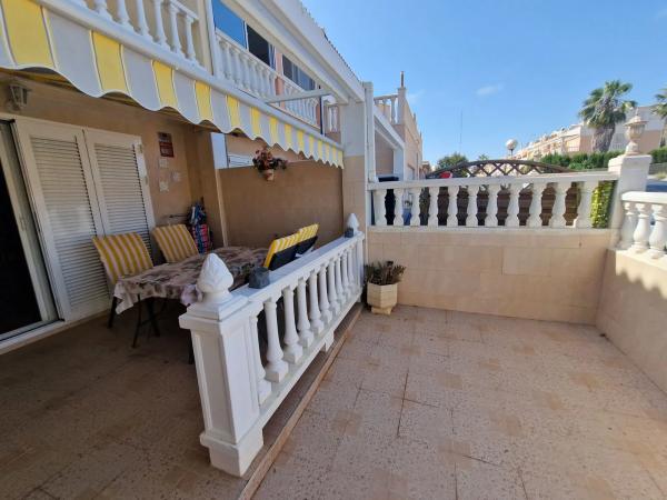 Chalet adosado en calle Londres