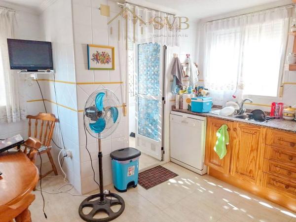 Casa independiente en calle Argentina