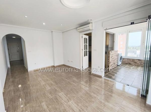 Piso en calle Basilio Paredes