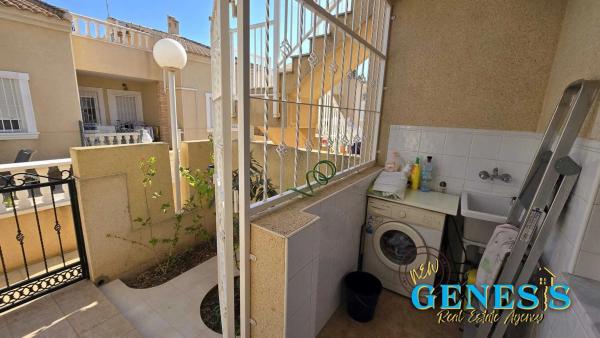 Chalet pareado en Cl Palomina, 1