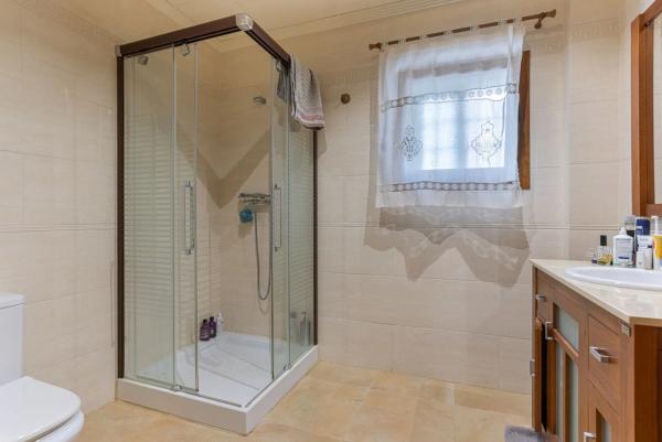 Chalet en Los Montesinos