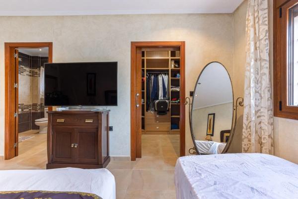 Chalet en Los Montesinos