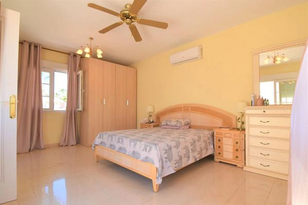 Casa independiente en calle Niágara