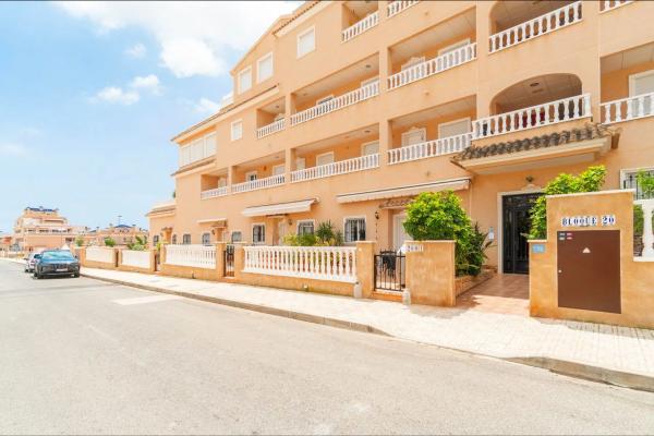 Piso en calle Cardamomo, 3