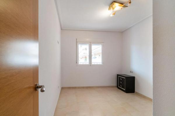 Piso en calle Cardamomo, 3