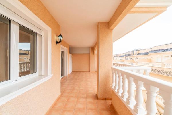 Piso en calle Cardamomo, 3