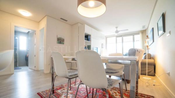 Piso en calle Clavo, 5