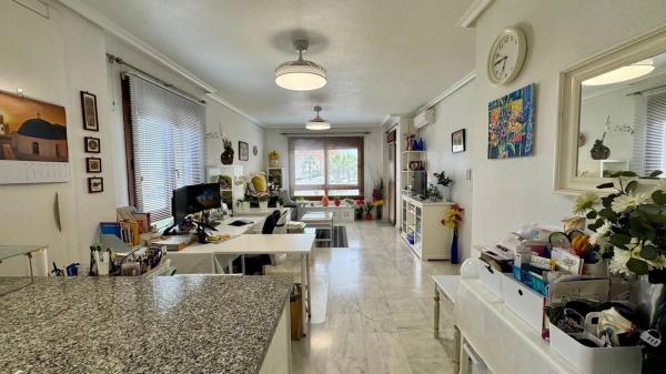 Piso en Barrio Villamartín-Las Filipinas