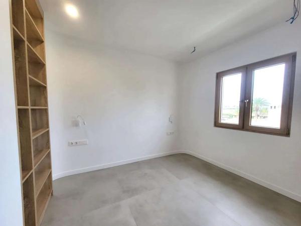 Casa independiente en calle Baliza