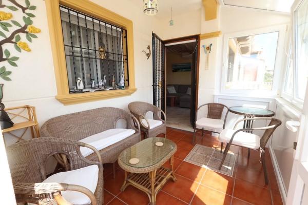 Chalet adosado en calle Jónico