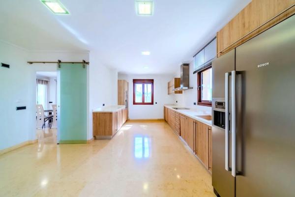 Casa independiente en calle el Coral