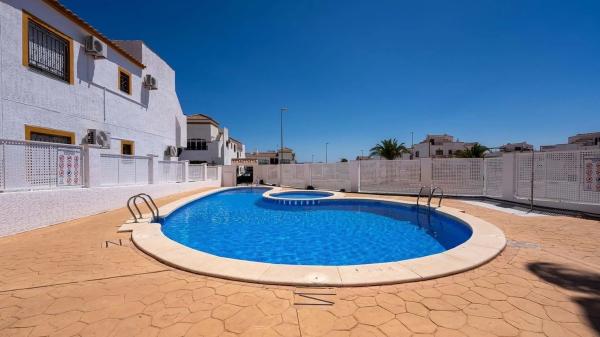 Piso en Desamparados-Hurchillo-Torremendo