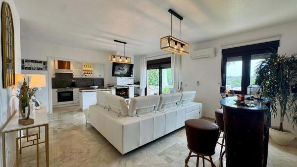 Piso en Barrio Lomas de Campoamor-Las Ramblas