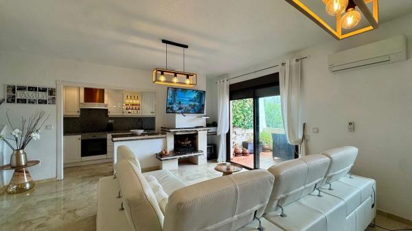 Piso en Barrio Lomas de Campoamor-Las Ramblas