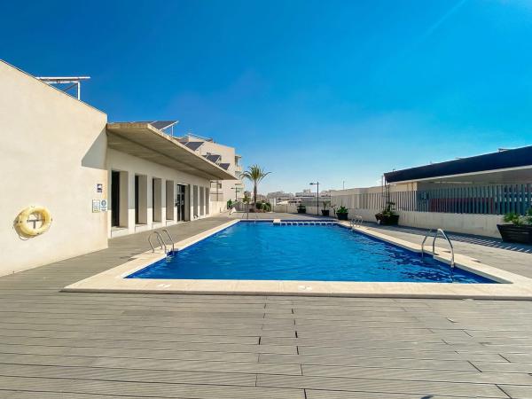 Piso en calle Pebrella