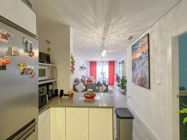 Piso en calle Pebrella