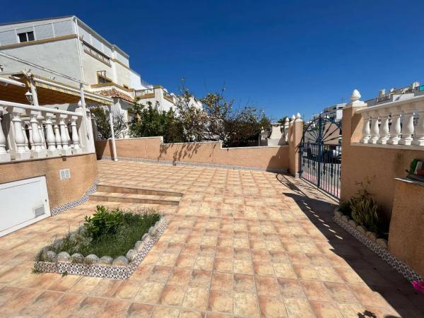 Dúplex en Barrio Los Almendros-La Florida