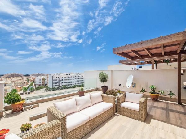 Ático en calle Azafrán