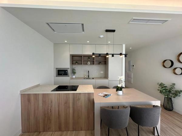 Casa independiente en avenida Sánchez Lozano, 6