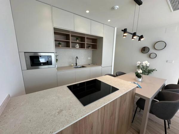 Casa independiente en avenida Sánchez Lozano, 6