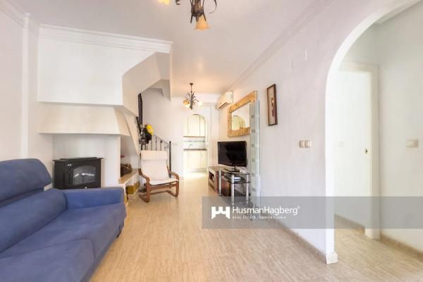 Chalet adosado en calle Albahaca