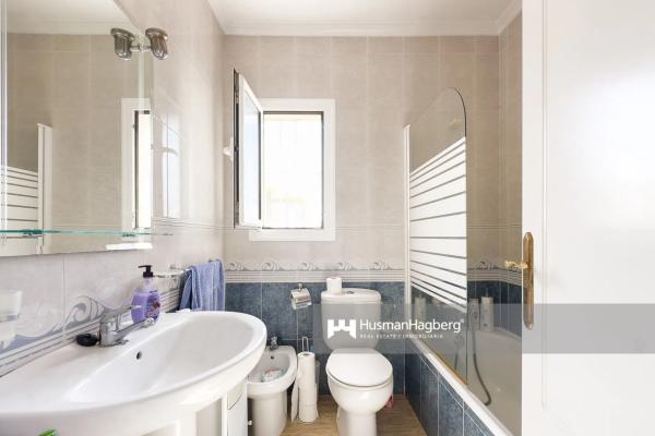 Chalet adosado en calle Albahaca