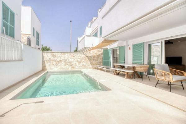 Casa independiente en avenida de Europa