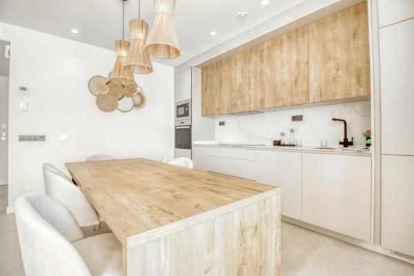 Casa independiente en avenida de Europa