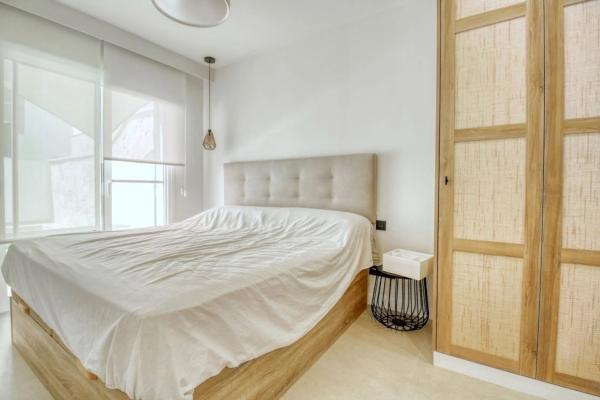 Casa independiente en avenida de Europa