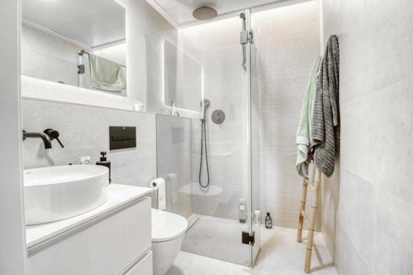 Casa independiente en avenida de Europa