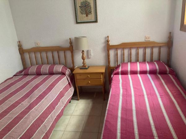 Chalet pareado en calle Noruega, 79