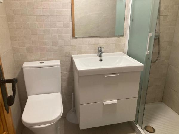 Chalet pareado en calle Noruega, 79