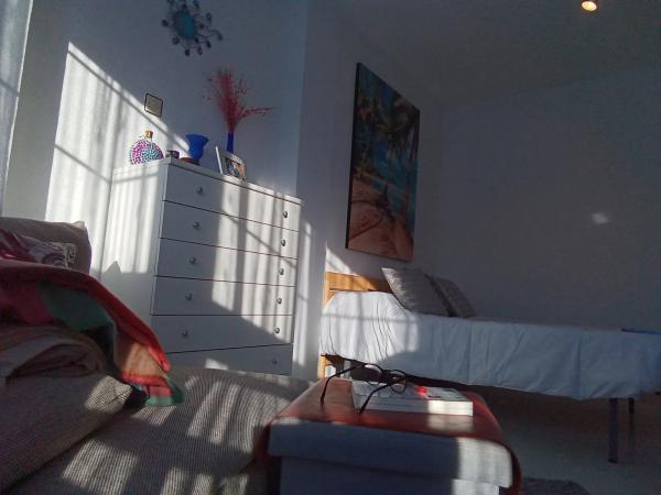 Chalet adosado en calle Remo, 10