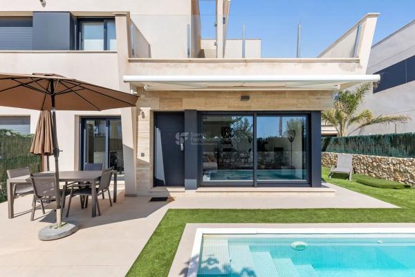 Casa independiente en calle Veleta, 57