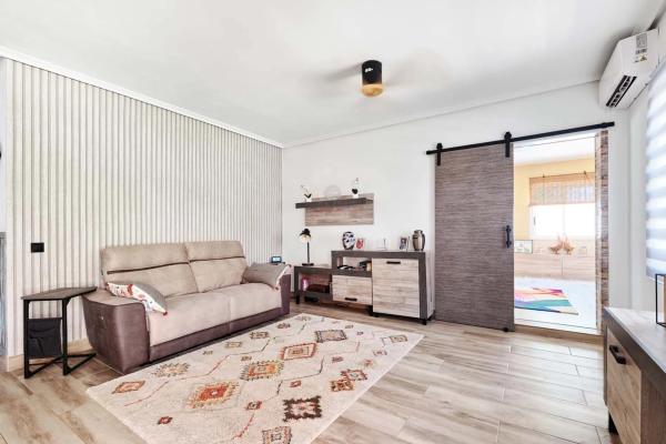 Casa independiente en Cl Roble p c