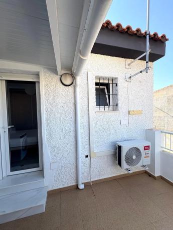 Chalet adosado en calle Juan Sáez Otón, 9