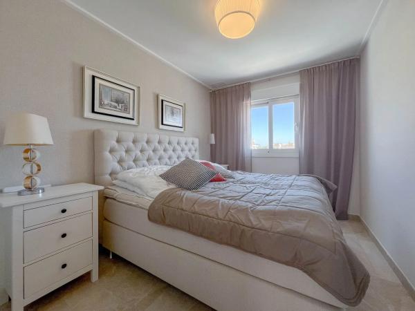 Chalet adosado en calle Begoña