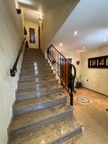 Chalet pareado en calle San Miguel