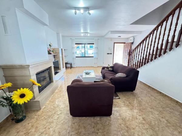 Chalet en San Miguel de Salinas